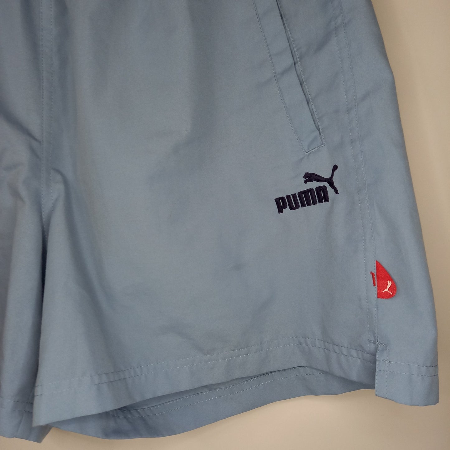 90s　ヴィンテージ　プーマ　ショートパンツ　スイム　ナイロンショーツ　刺繍ロゴ