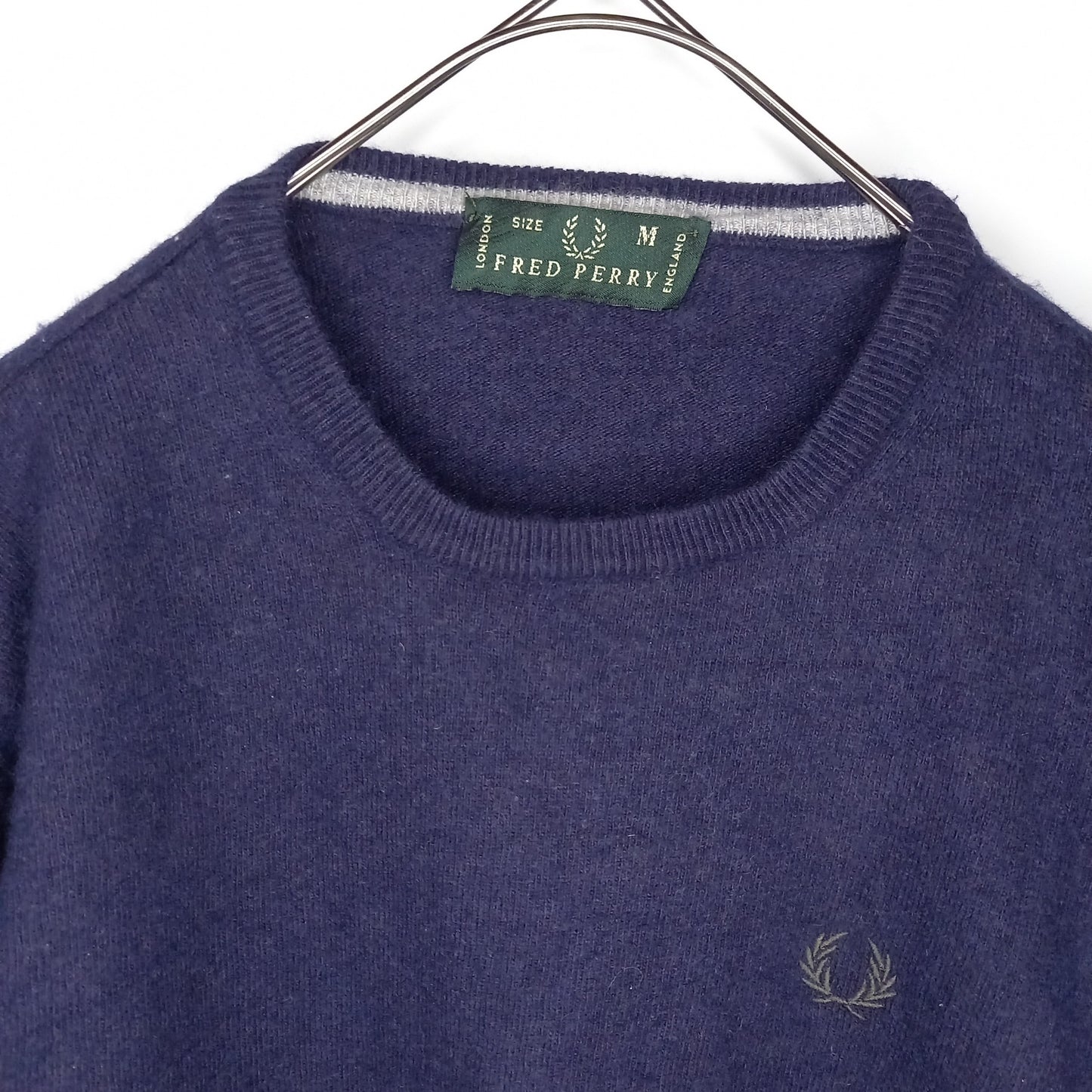 イタリア製　フレッドペリー　カシミア　ニット　セーター　無地　刺繍ロゴ　ネイビー