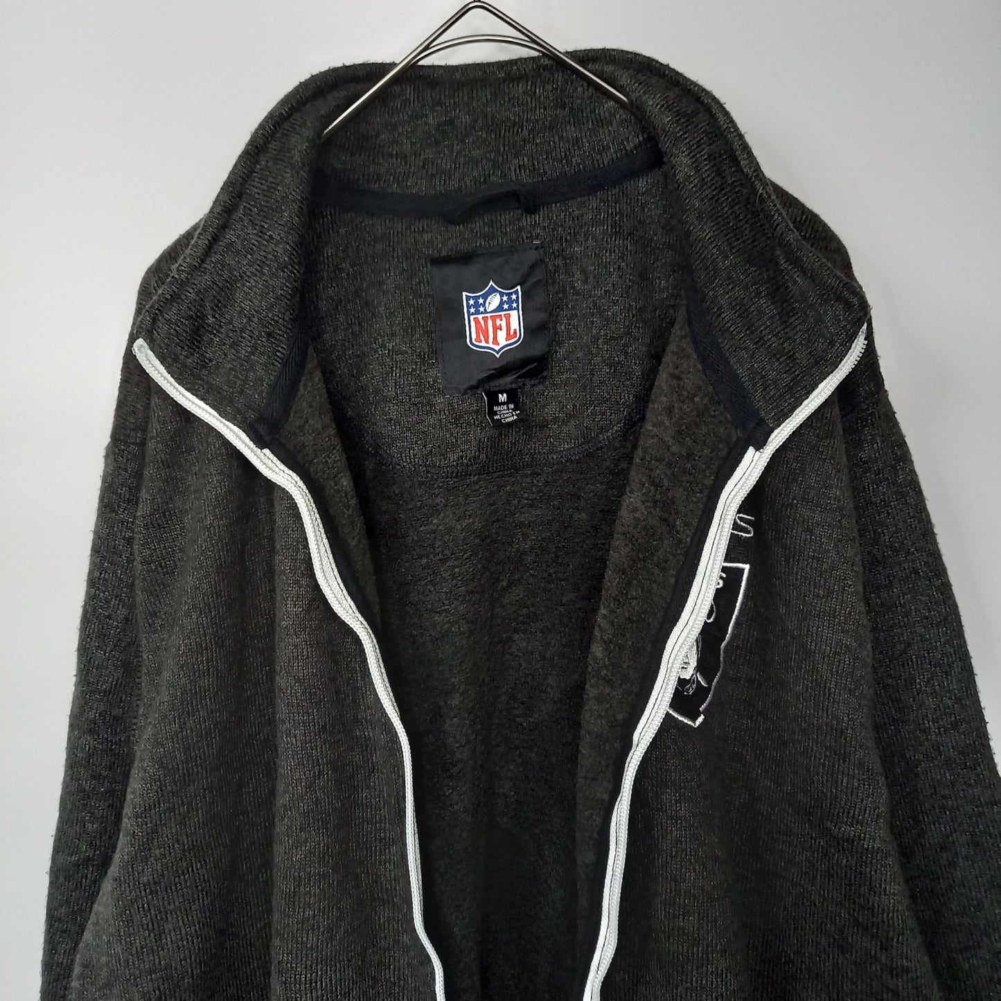 NFL　ジップアップ　セーター　ジャケット　フリース　レイダース　刺繍　裏ボア