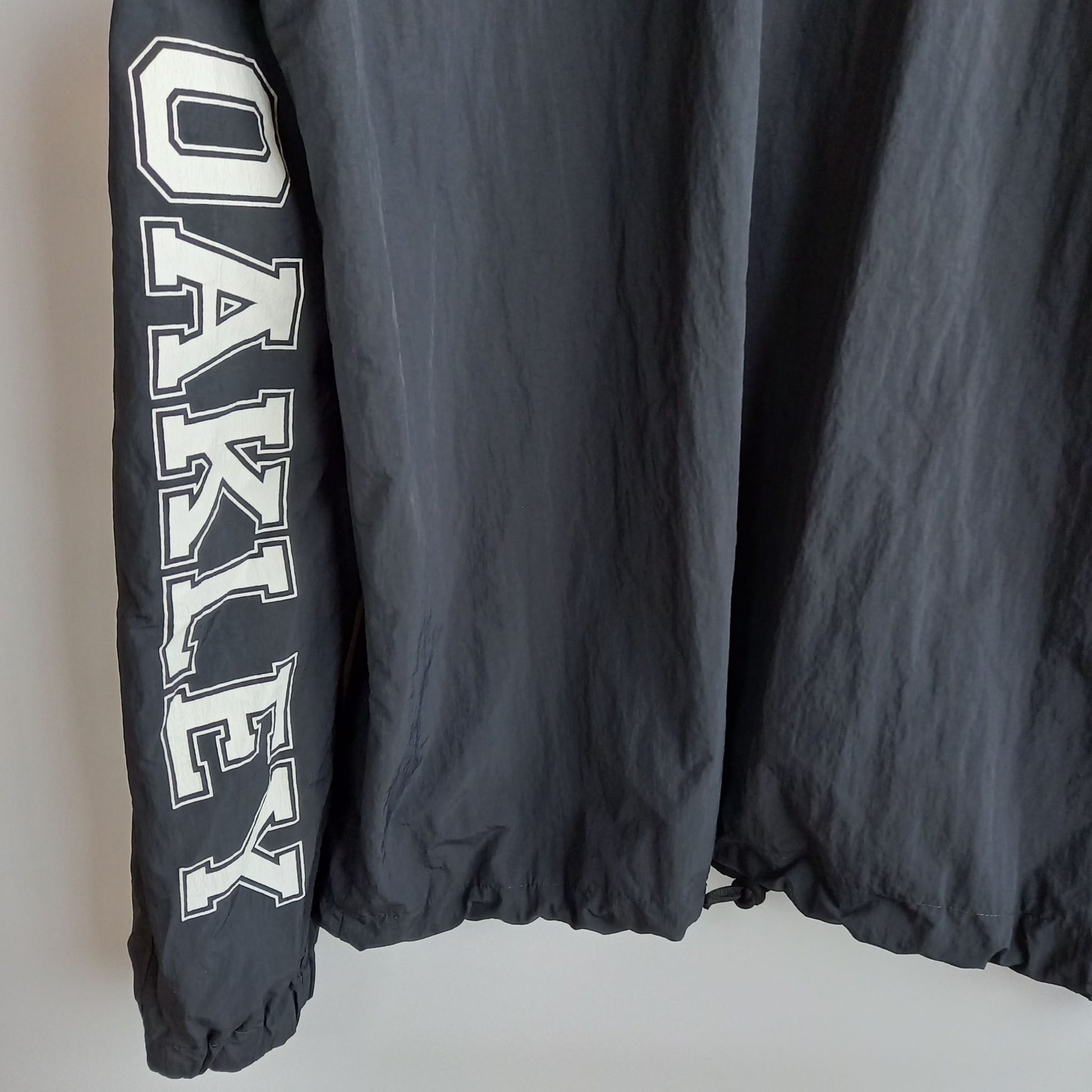 OAKLEY オークリーキルティング 中綿ナイロンジャケット ビッグロゴ XL黒メンズ