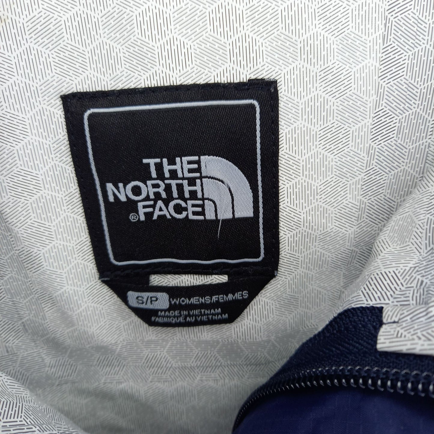 ノースフェイス　フルジップ　シェルジャケット　ナイロン　パーカー　刺繍ロゴ　S