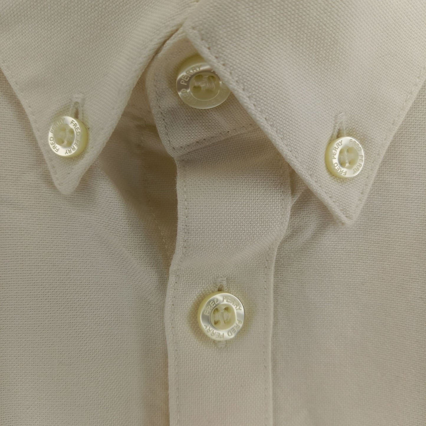 フレッドペリー　オックスフォード　BDシャツ　半袖　無地　刺繍ロゴ　白　M
